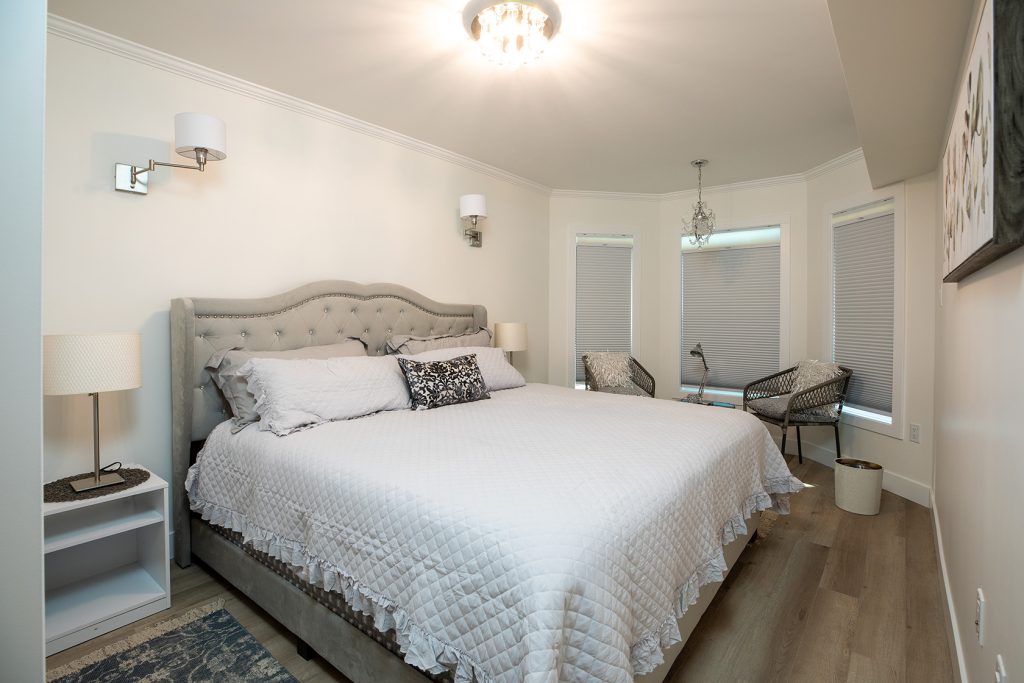 429 23 St S Furnished 5