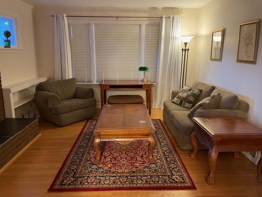 1704 10 Ave S Upstairs 6